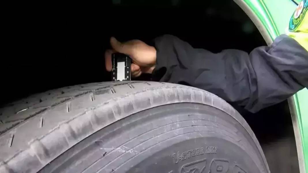 Zorunlu uygulama dün başladı! Araç sahipleri bunu yapmadan yola çıkmayın: Acımadan ceza kesilecek, 4 ay boyunca devam edecek 3